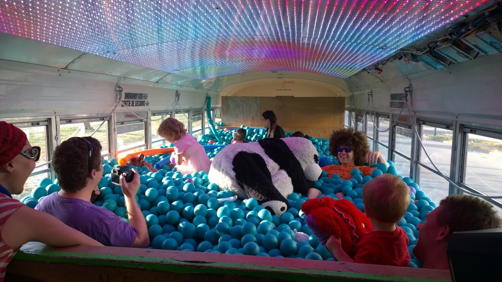 2015-08-16 - Parkproof - 10 - Ball pit lights